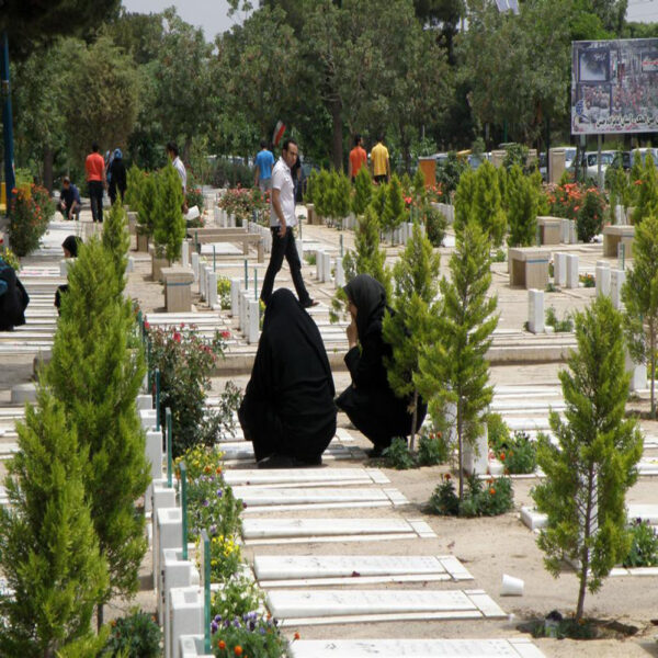 اموات در روز جمعه
