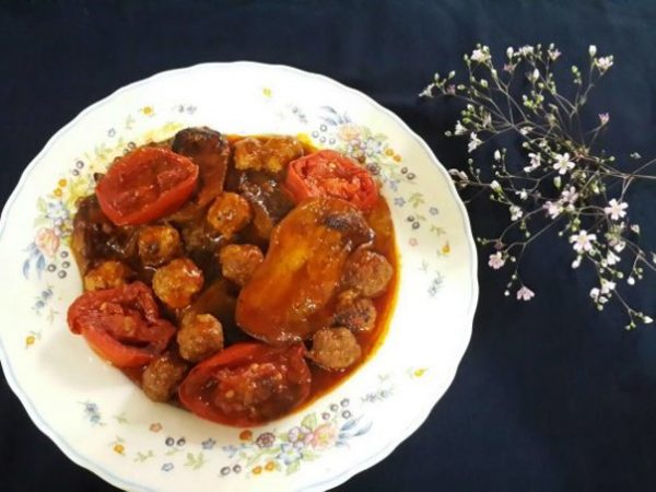 طرز تهیه گوشت بادمجان