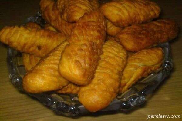 طرز تهیه نان شیرینی محلی کرمانشاه