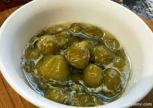 کمپوت گوجه سبز