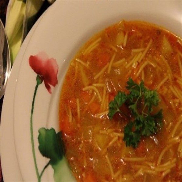 سوپ ورمیشل سوپ رشته