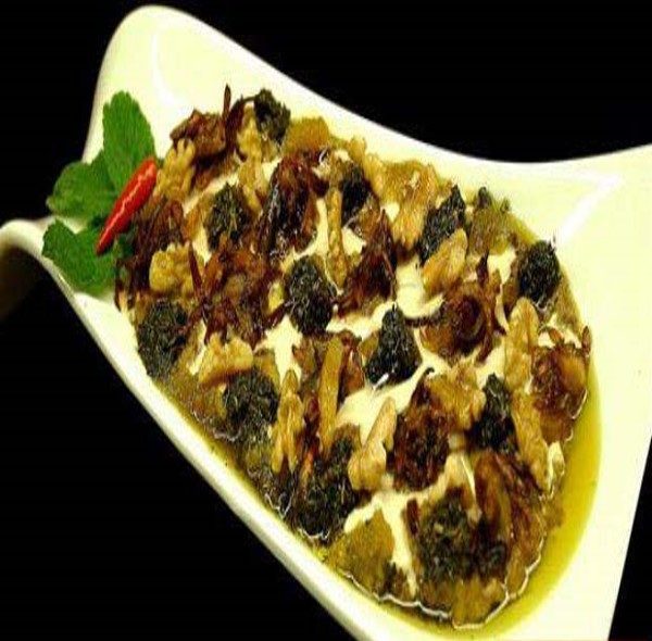 تزیین آش رشته ماه رمضان