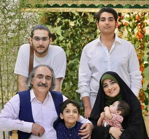 بیوگرافی شهرام شکیبا