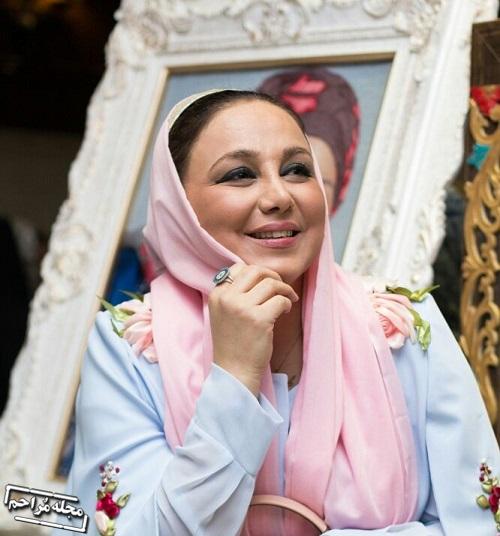 جشن تولد بهنوش بختیاری در یک رستوران با حضور هنرمندان مشهور و خانواده تولد بهنوش بختیاری در یک رستوران