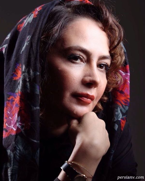 نگین صدق گویا
