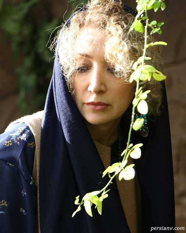 نگار عابدی نگار عابدی