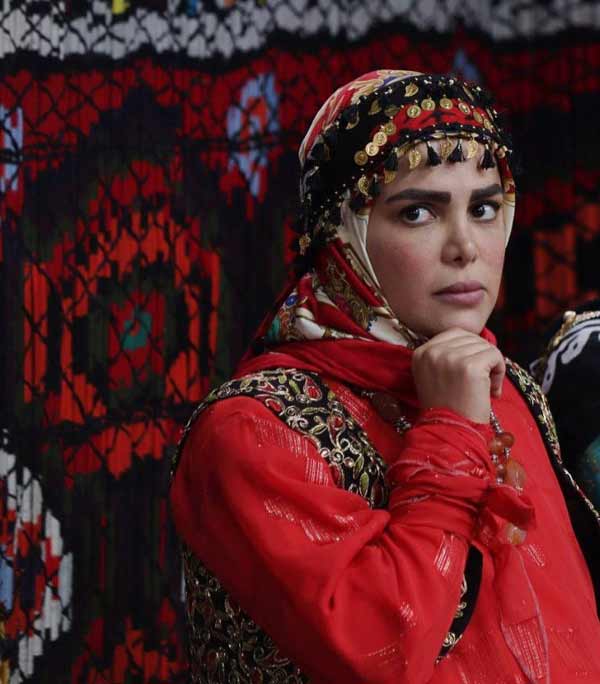 بازیگران مجرد سریال نون خ