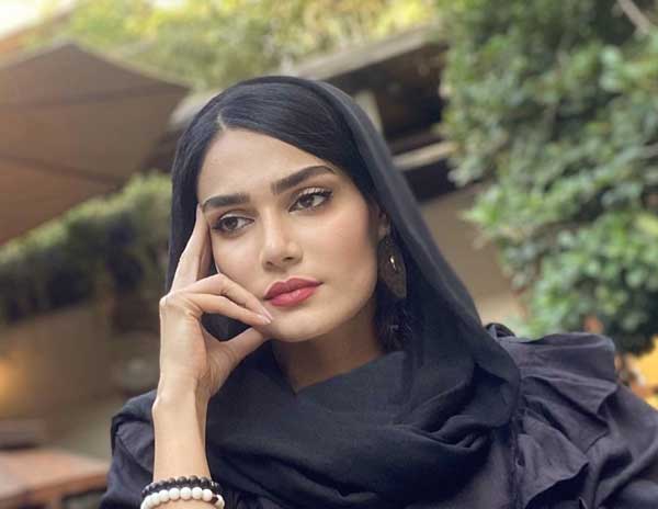 بیوگرافی مژگان اخلاقی