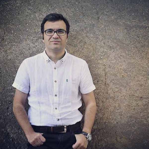 بیوگرافی کیومرث مرادی