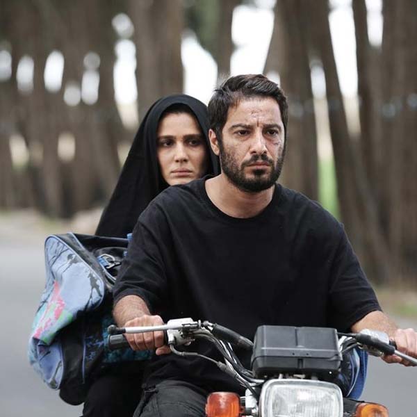 بیوگرافی مرجان اتفاقیان