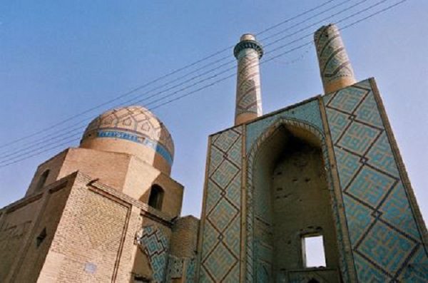 آرامگاه های تاریخی ایران
