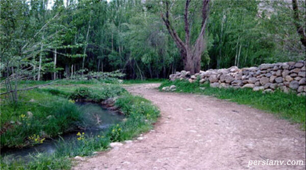 دامنه کوه های بروجردی