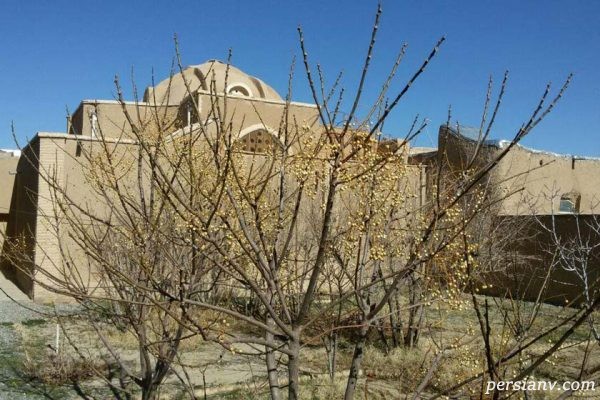 خانه ملاصدرا در روستای کهک در نزدیکی شهر قم واقع شده است روستای کهک