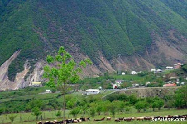 جاذبه های چمستان