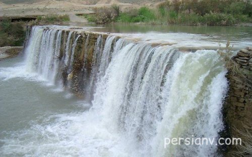 از دیگر جاذبههای گردشگری شهرستان محلات، سد باستانی نیمور است شهر محلات