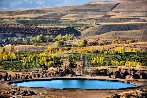مکانهای دیدنی تکاب