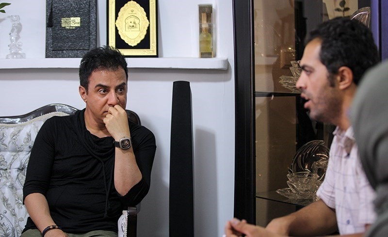 عمو پورنگ در خانه بنیتا