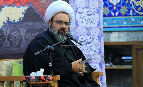 ممنوع المنبر شدن دانشمند در كاشان