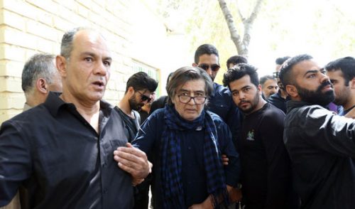 خاکسپاری عزت‌ الله انتظامی