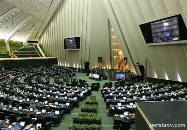 نماینده ی مجلس