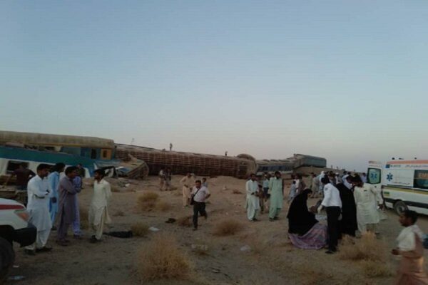 حادثه خروج قطار از ریل