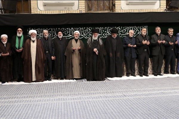 مراسم عزاداری با حضور رهبر