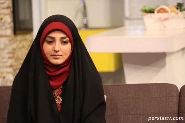 مجری جوان مجری جوان