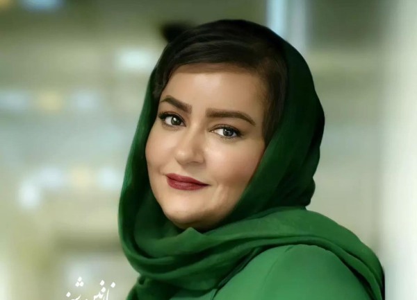  چهره نعیمه نظام دوست