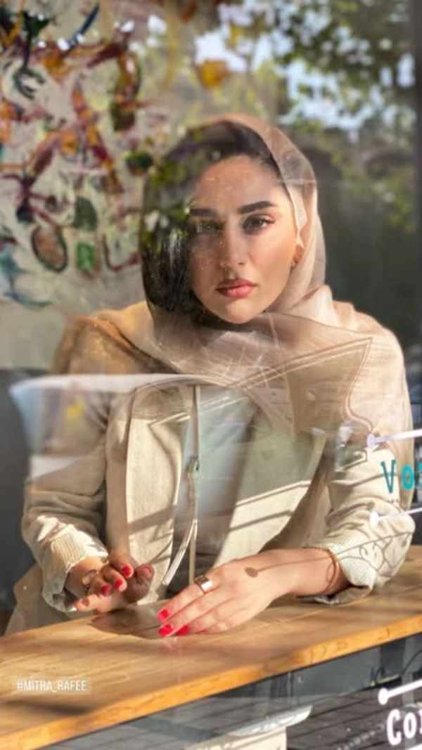 میترا رفیع بازیگر گلیدخت