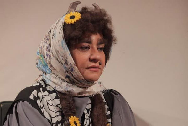 گریم بازیگر مستوران در فیلم آرزوی اسب چوبی