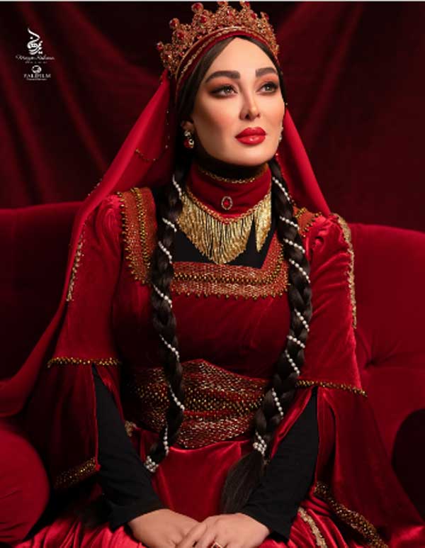 چهره زیبا و جوان بازیگر همه چیز انجاست