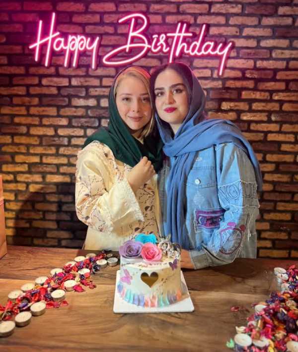 جشن تولد خاله هانیه غلامی