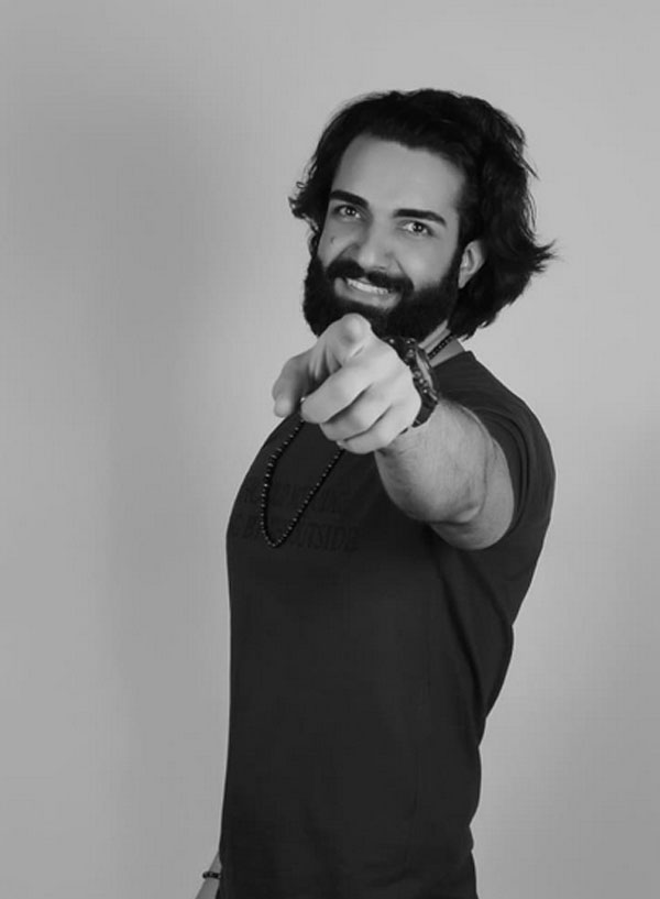 بازیگر حوالی پاییز