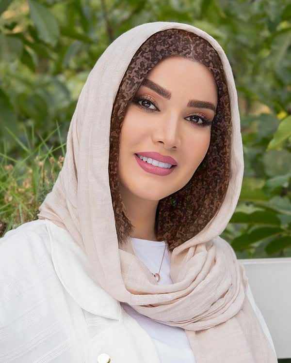 بازیگر متین ستوده