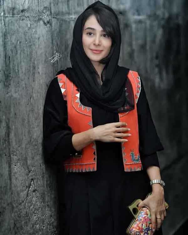 الناز حبیبی
