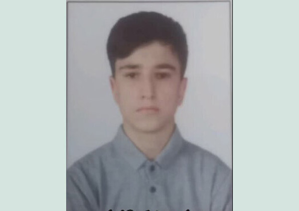 دانش آموز نوجوان مینودشتی