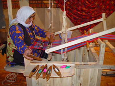 تاریخچه ابریشم بافی ابریشم بافی