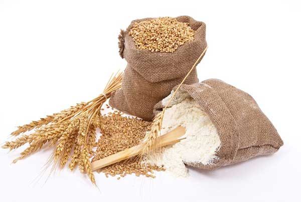 مصرف عمده ارد سفید در تهیه شیرینی و کلوچه پزی است. فرق آرد سفید با ارد گندم