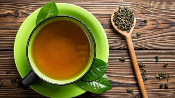 فواید و مضرات چای سبز