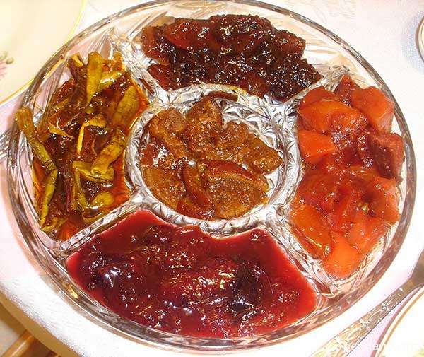 تهیه مربا خانگی تهیه مربا خانگی