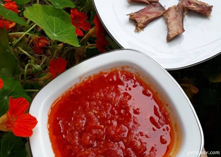 سس گوجه برای ماهی سس گوجه برای ماهی