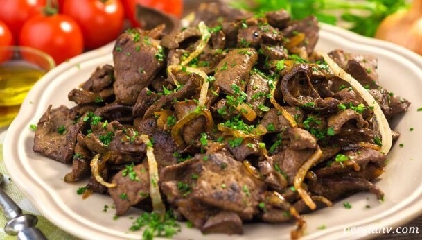 خوراک دل مرغ خوراکی برای تمام فصل