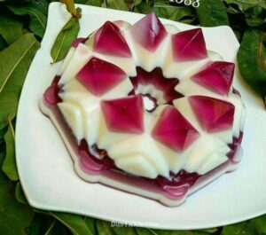 تزئین سفره : ژله بستنی