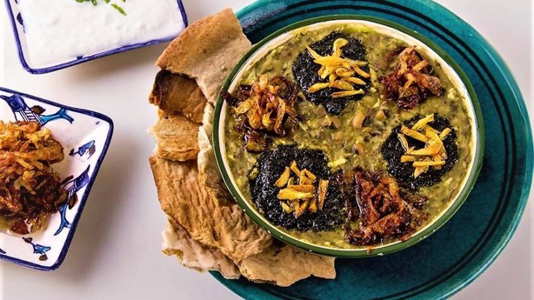 طرز تهیه آش قورابه ، مناسب برای افطار ( استفاده از گوشت در آش قورابه )