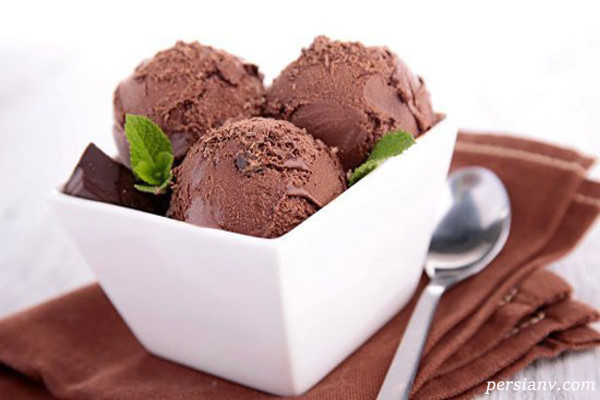 بستنی گردویی با قهوه