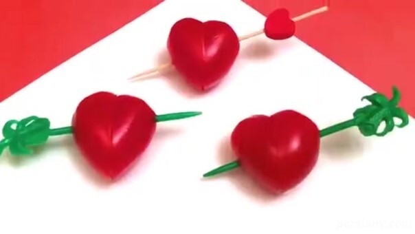 تزیین گوجه فرنگی به شکل قلب برای مجالس شما