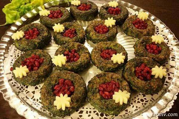کوکو سبزی مجلسی با نان باگت