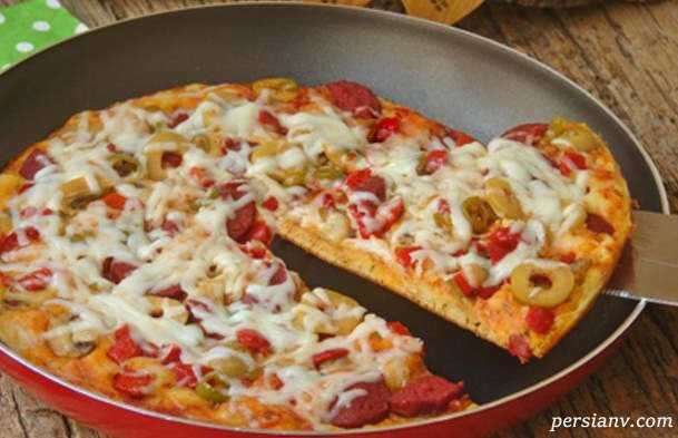 طرز تهیه پیتزای خانگی بدون استفاده از فر !