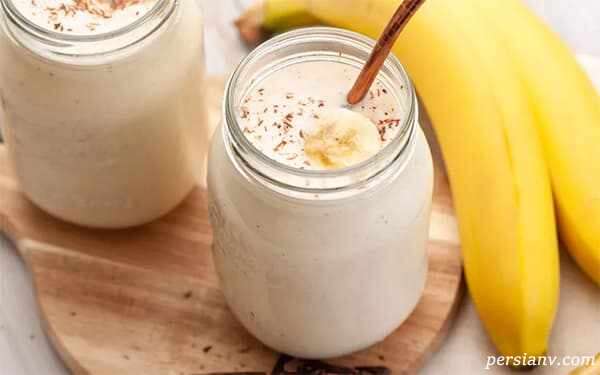 اسموتی موز و ماست یک میان وعده عالی و مقوی