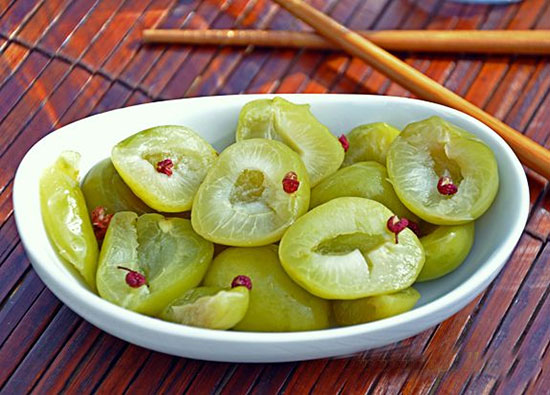ترشی گوجه‌ سبز 